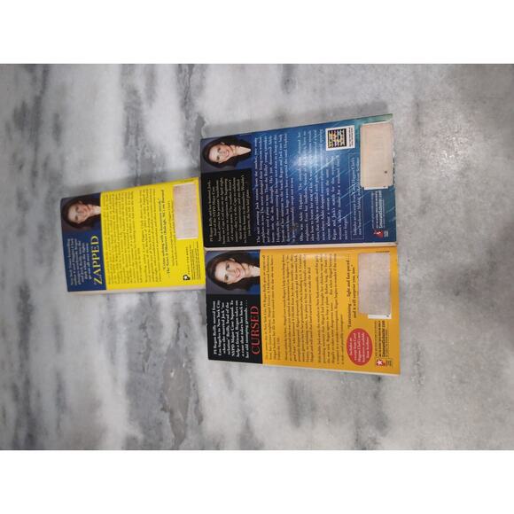 Carol Higgins‎ Clark's Regan Reilly Mystery Bundle: Cursed, Zapped & Wrecked - Picture 3 of 9